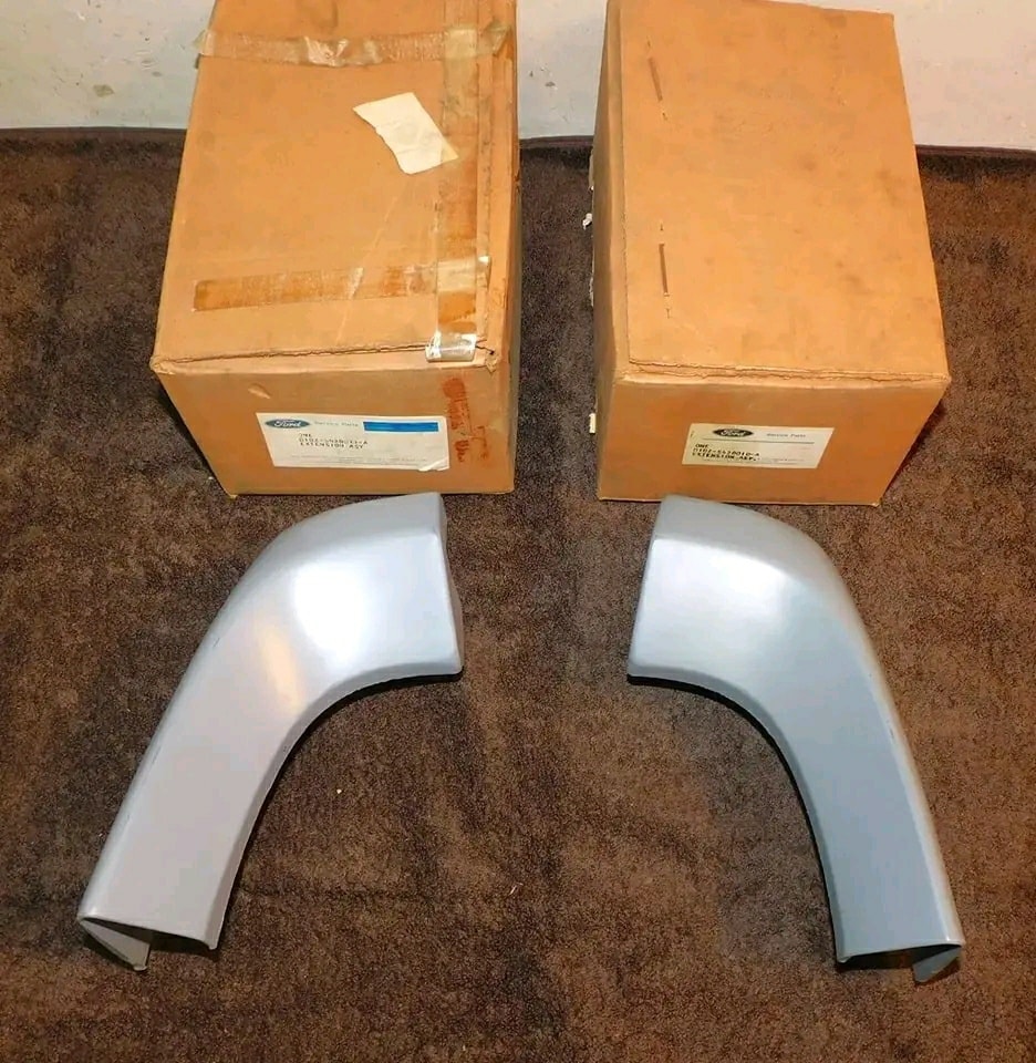 1974 1975 1976 1977 Ford Maverick 4-Door NOS LH+RH REAR QUARTER PANEL EXTENSIONS