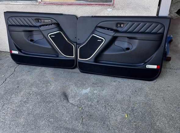 Custom black Escalade Platinum door panels